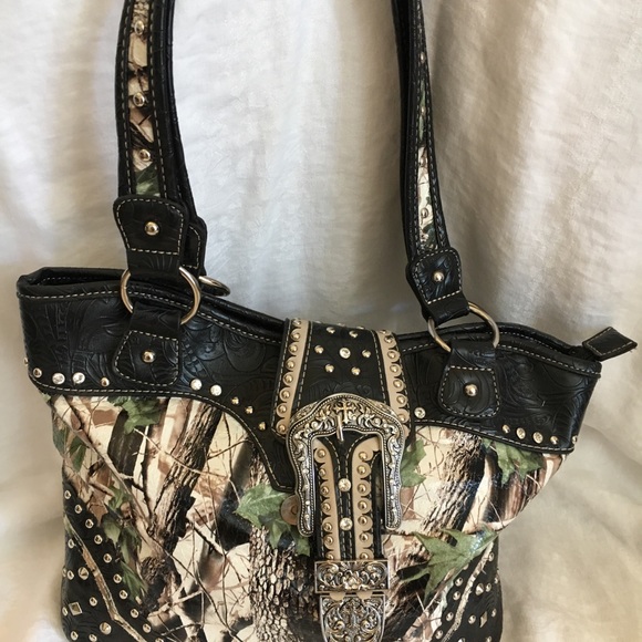 Beautiful shoulder strap bag. - Picture 7 of 8